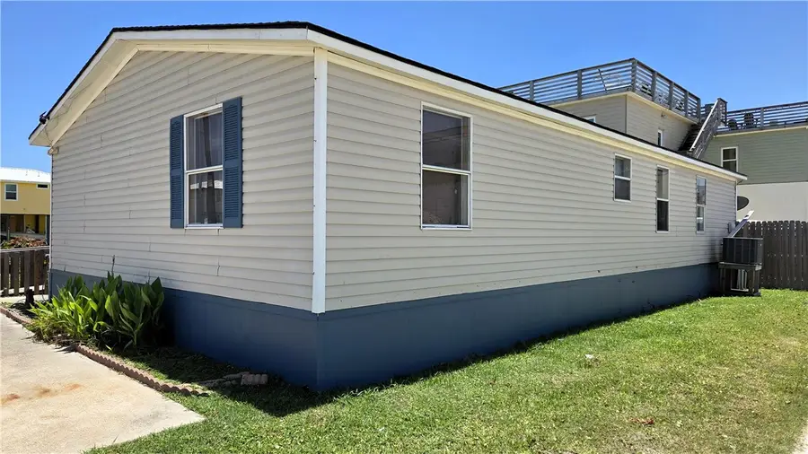 218 E Avenue C, Port Aransas, TX 78373 - #2