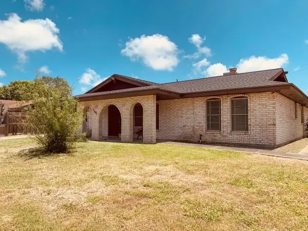 3601 Waterloo Drive, Corpus Christi, TX 78415