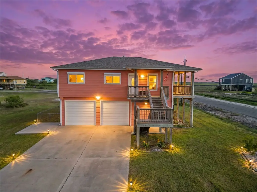 74 West Castle Oak Lane, Rockport, TX 78382 - #1