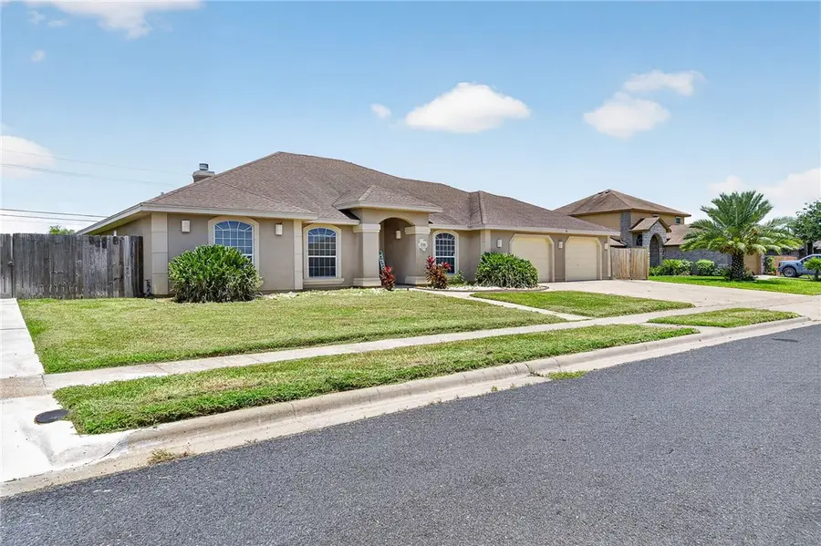 7326 Aborigine Street, Corpus Christi, TX 78414 - #2