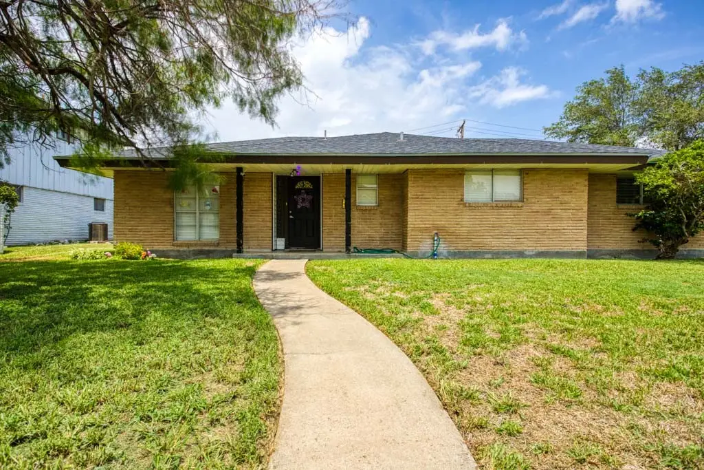 111 Chase Drive, Portland, TX 78374 - #1