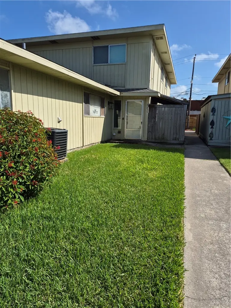 6235 Hidden, Corpus Christi, TX 78412 - #1