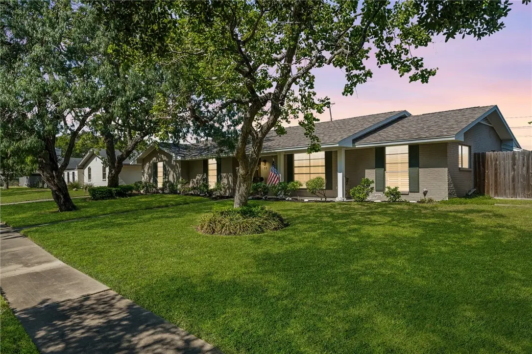 53 Camden Place, Corpus Christi, TX 78412 - #1