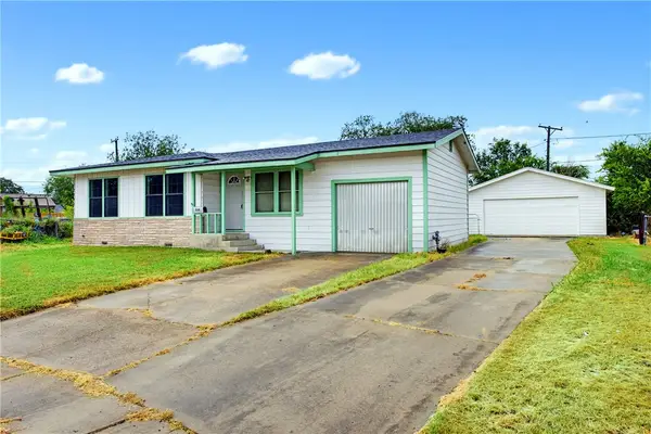 836 Hamilton Street, Sinton, TX 78387