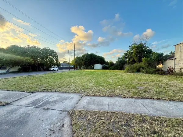 2518 and 2520 Coleman Avenue, Corpus Christi, TX 78405