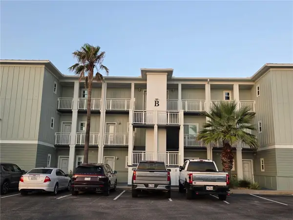 1107 S 11th Street #B12, Port Aransas, TX 78373