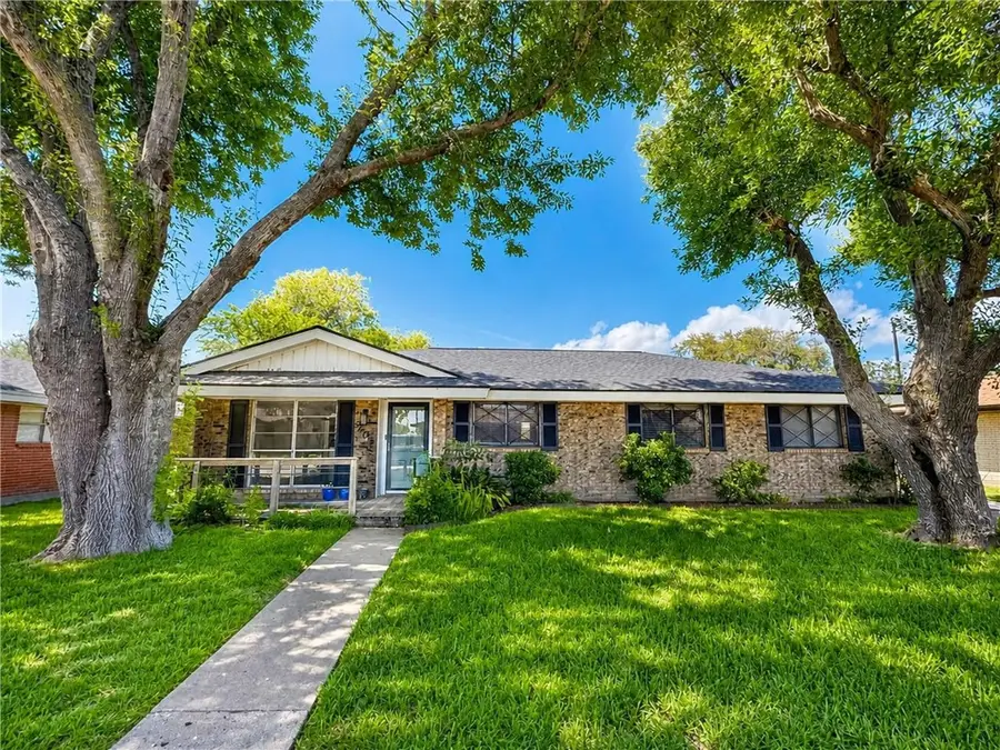 205 Driftwood Drive, Portland, TX 78374 - #2