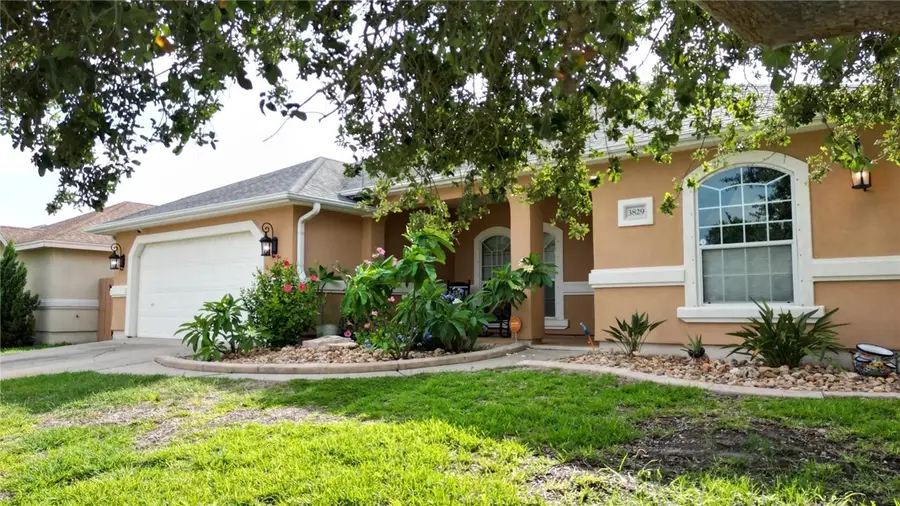 3829 Greystone Drive, Corpus Christi, TX 78414 - #2