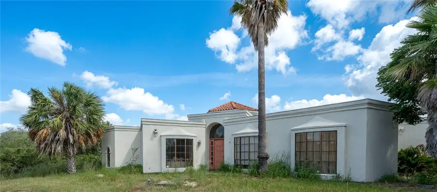 643 N Pirate Boulevard, Sinton, TX 78387 - #2