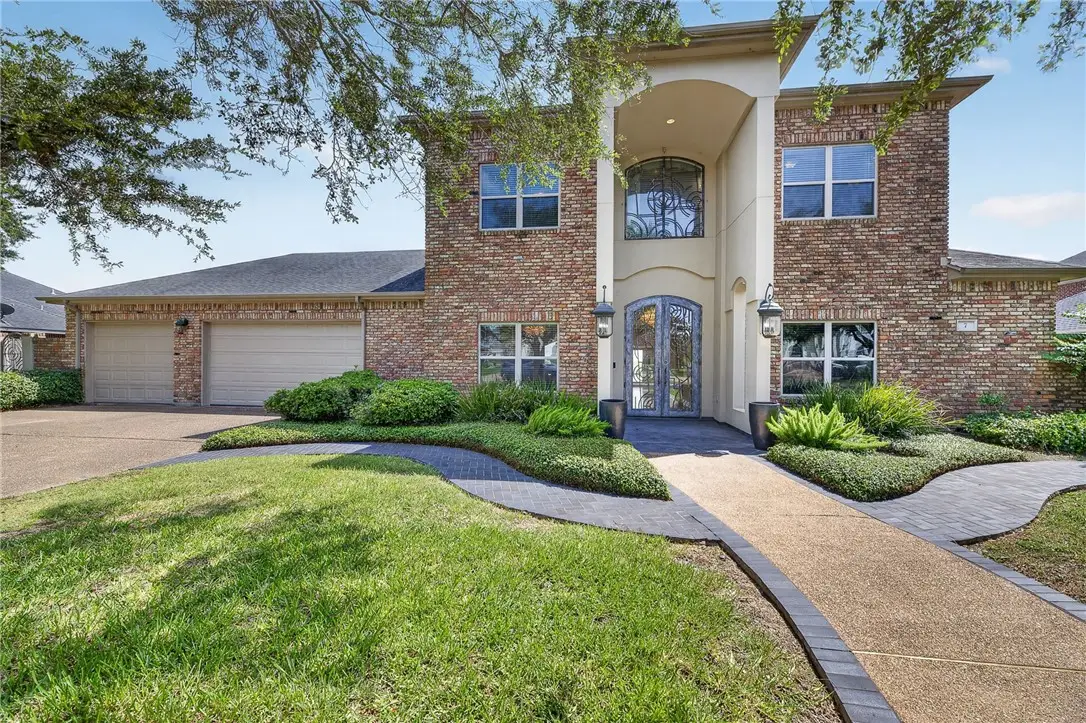 7 Great Lakes Drive, Corpus Christi, TX 78413 - #1