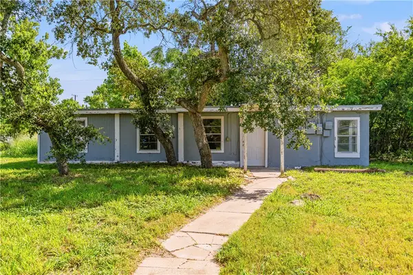 438 Scotland Drive, Corpus Christi, TX 78418