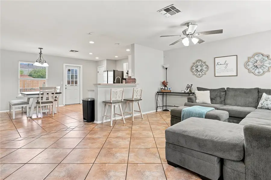 1030 Livermore Street, Portland, TX 78374 - #2