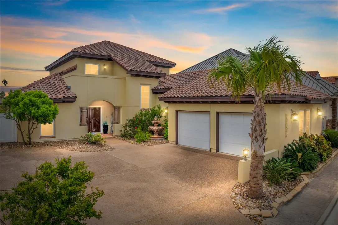 13825 Captains Row, Corpus Christi, TX 78418 - #1