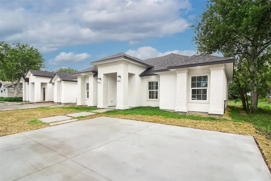 2729 Nemec Street, Corpus Christi, TX 78415 - #2