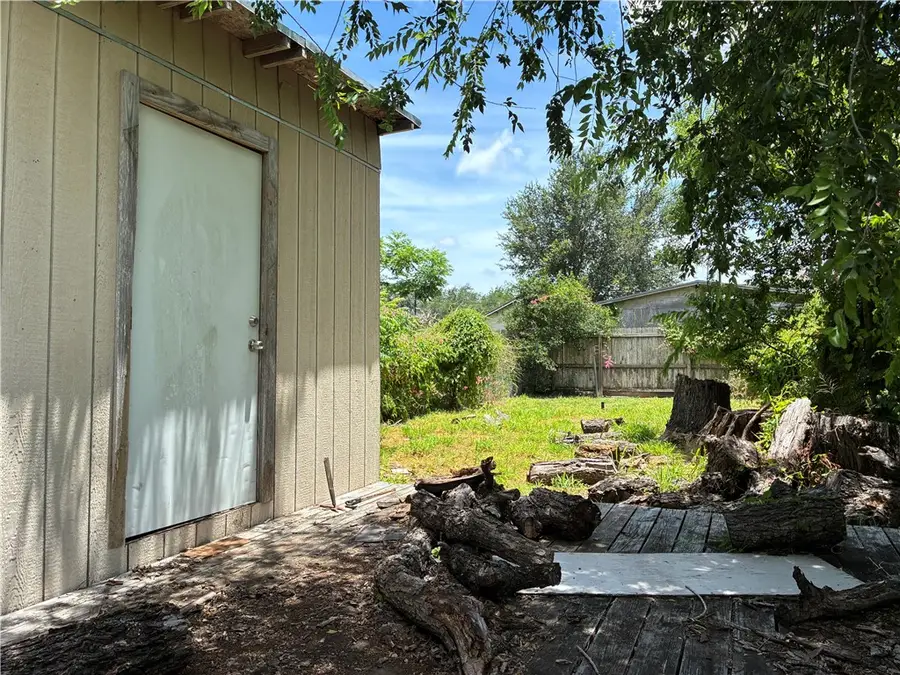 2905 Morris Street, Corpus Christi, TX 78405 - #2