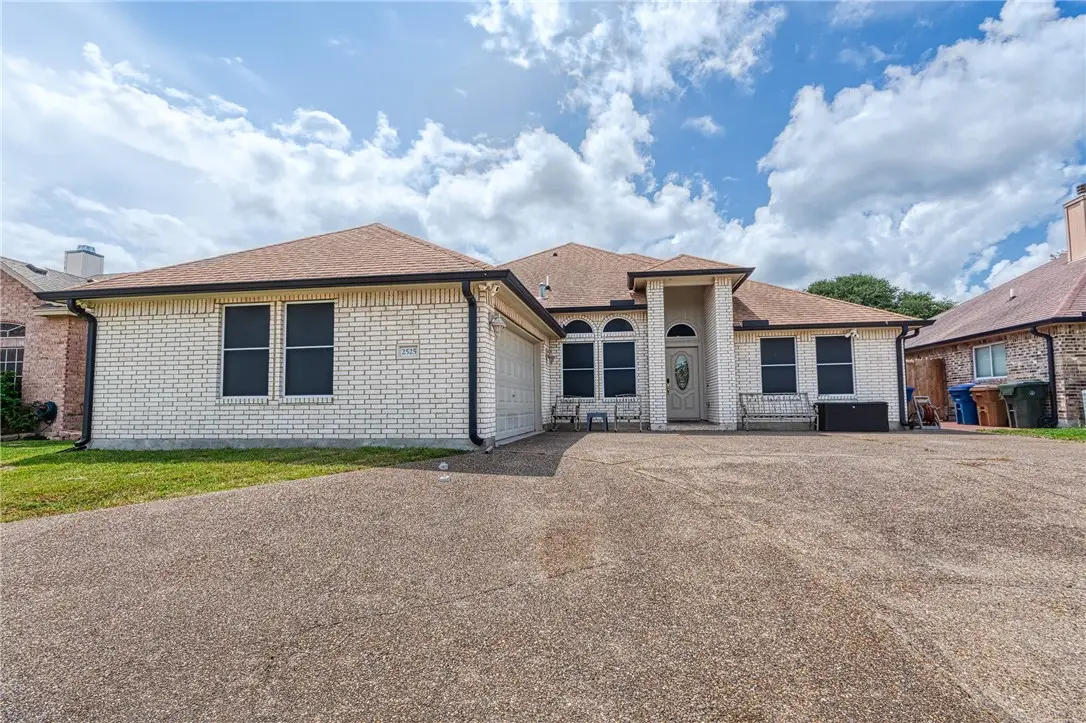 2525 Twine Drive, Corpus Christi, TX 78414 - #1