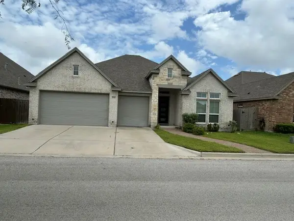 7830 Rancho Vista Boulevard, Corpus Christi, TX 78414