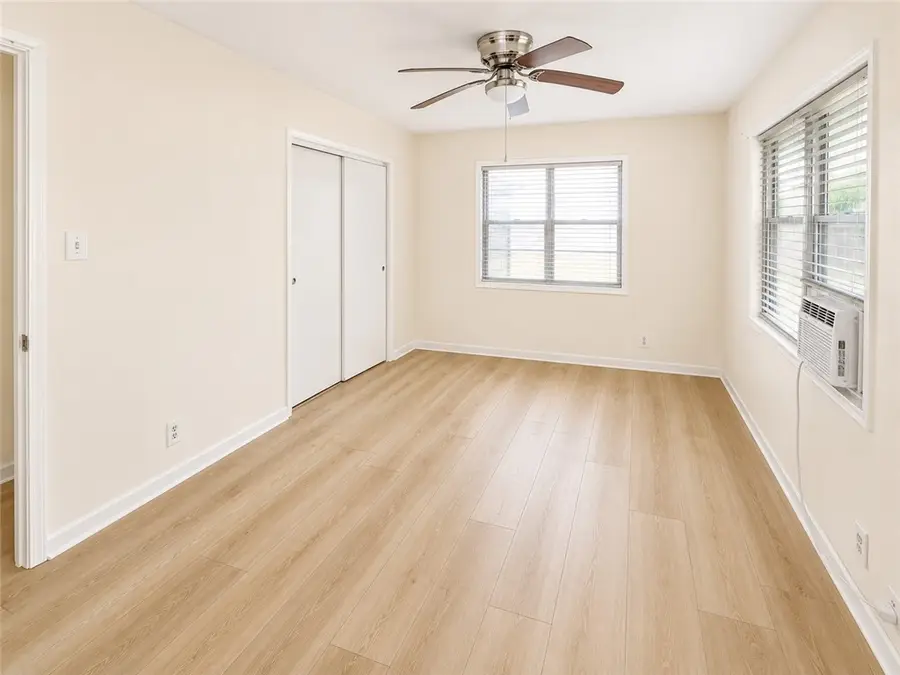 833 Booty Street, Sinton, TX 78387 - #2