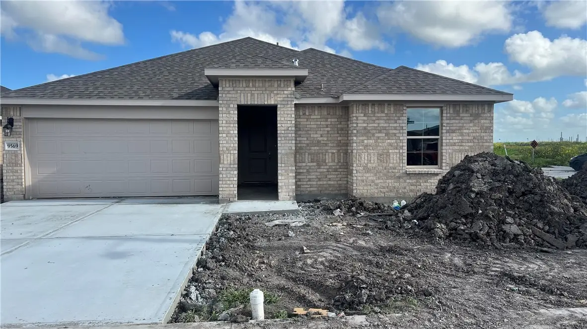 9569 Swedish Oak Drive, Corpus Christi, TX 78410 - #1