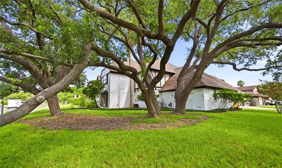 5222 Wooldridge Road, Corpus Christi, TX 78413 - #2