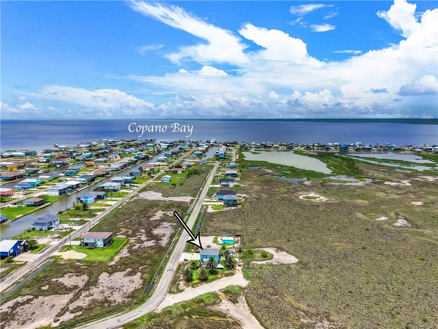 309 Kingfish Drive, Rockport, TX 78382 - #2