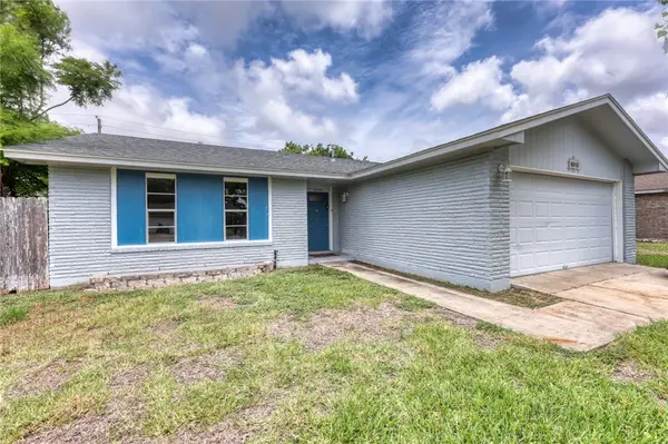 2010 Sean Drive, Corpus Christi, TX 78412