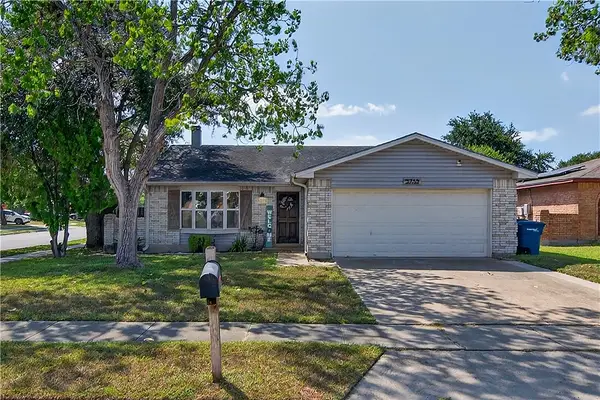 3730 N Creek Circle, Corpus Christi, TX 78410