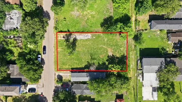 430 West Avenue E, Robstown, TX 78380