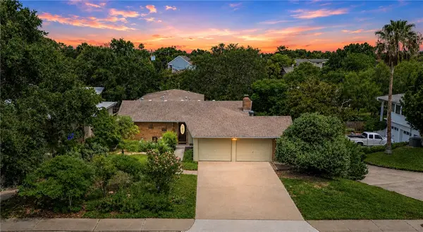 221 Ocean View Place, Corpus Christi, TX 78411