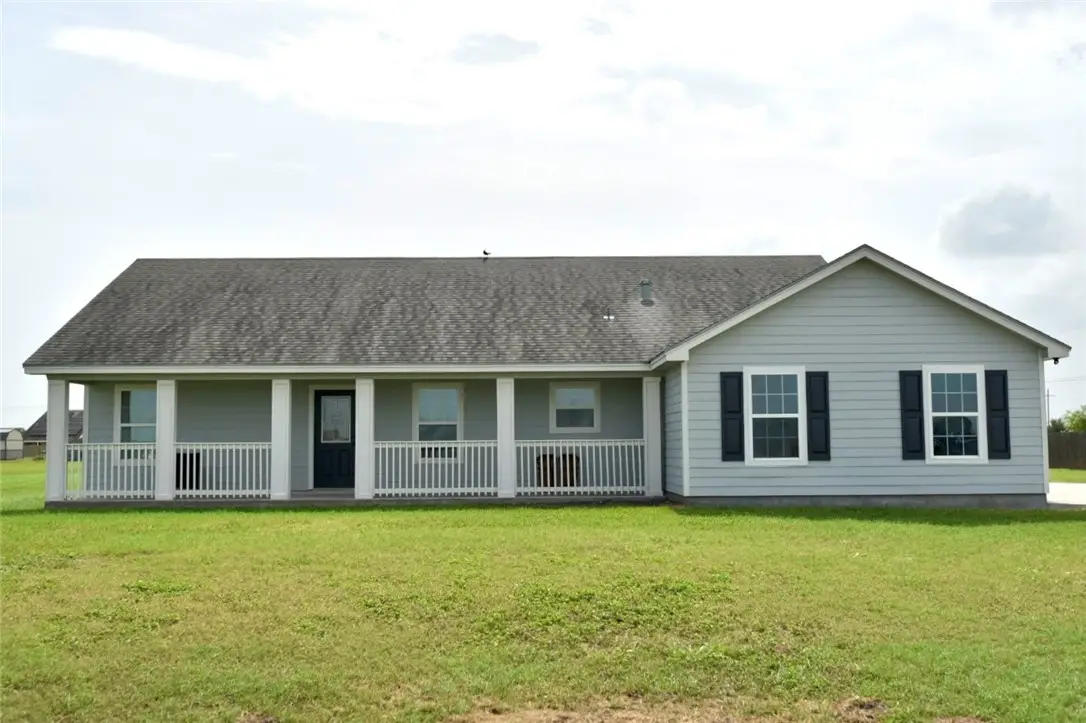 4455 S Oak Circle, Robstown, TX 78380 - #1