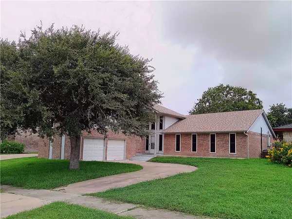 849 Cliff Drive, Portland, TX 78374
