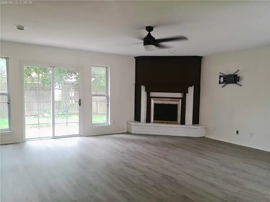 849 Cliff Drive, Portland, TX 78374 - #2