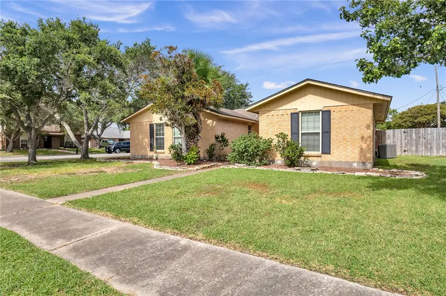 101 Toyah Drive, Portland, TX 78374 - #2