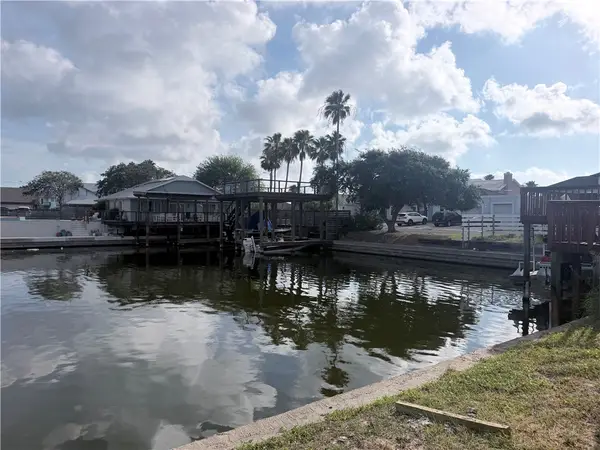 15305 Cartagena Court, Corpus Christi, TX 78418