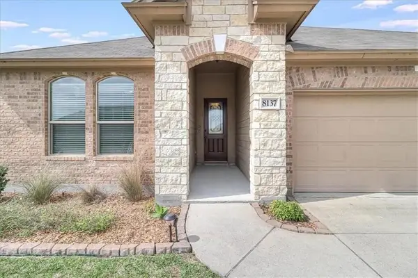 8137 Resplandor Street, Corpus Christi, TX 78414