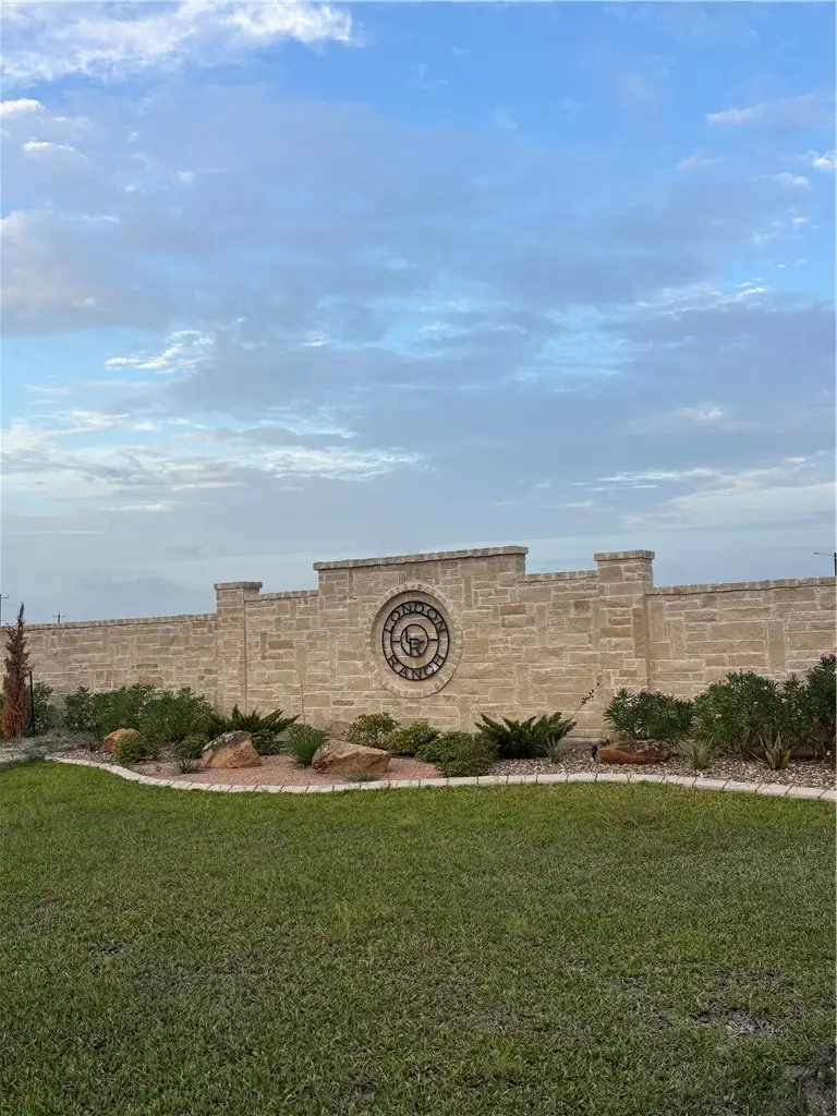 1477 Dancing Elk Drive, Corpus Christi, TX 78415 - #1