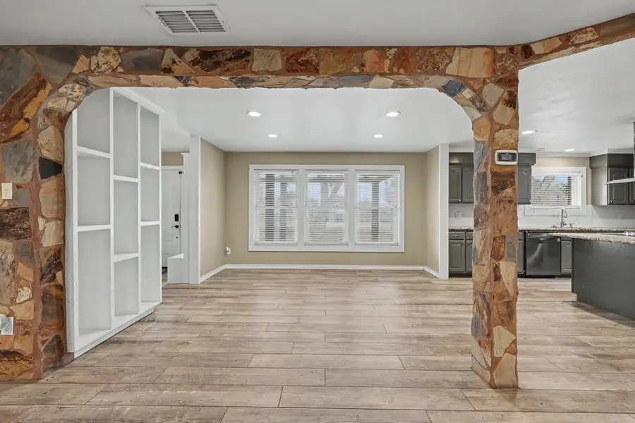 4005 Ridge Trail Dr., Robstown, TX 78380 - #3