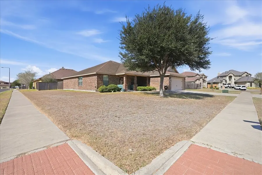 3721 Lake Hawkins, Robstown, TX 78380 - #2