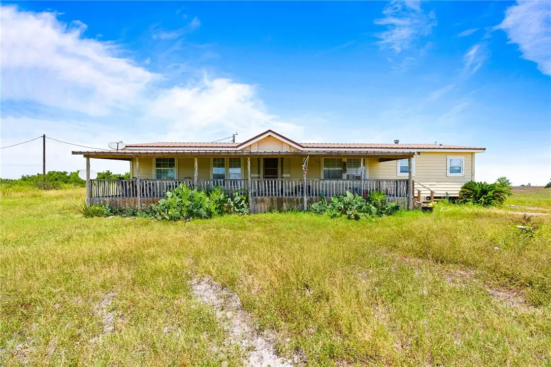 457 County Road 3561, Orange Grove, TX 78372 - #1