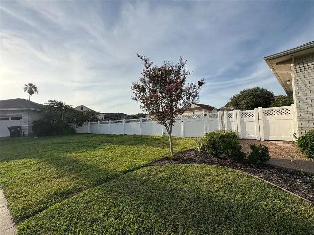 5802 English, Corpus Christi, TX 78414 - #1