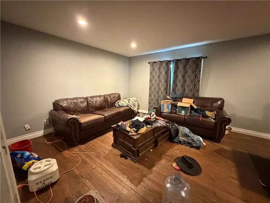 1337 Cambridge Drive, Corpus Christi, TX 78415 - #3