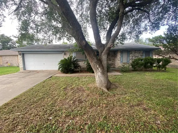 3710 Mendenhall Drive, Corpus Christi, TX 78415