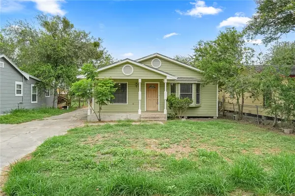 710 Jackson Avenue, Robstown, TX 78380