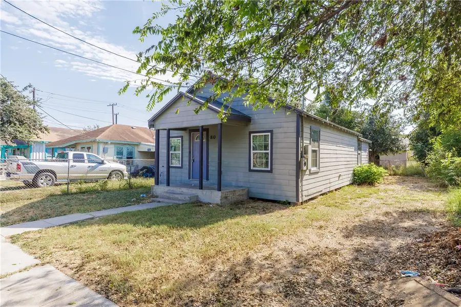 810 11th Street, Corpus Christi, TX 78404 - #2