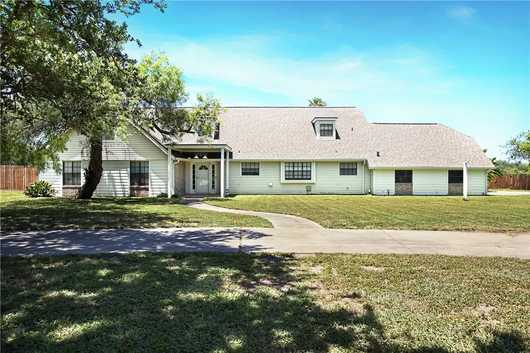 5353 County Road 73, Robstown, TX 78380 - #1