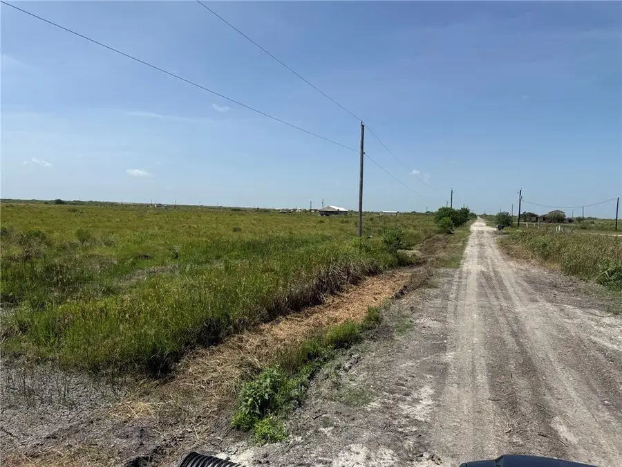 192 Joey Drive, Taft, TX 78390 - #2
