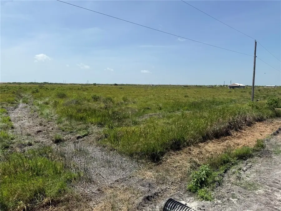 192 Joey Drive, Taft, TX 78390 - #3