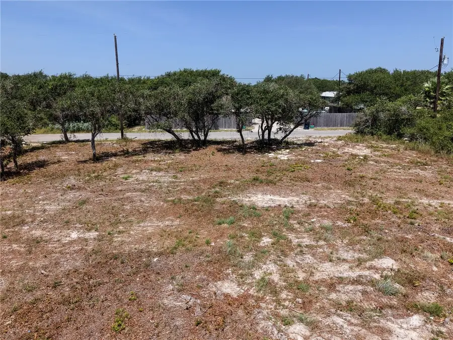 932 Holly Road, Rockport, TX 78382 - #3