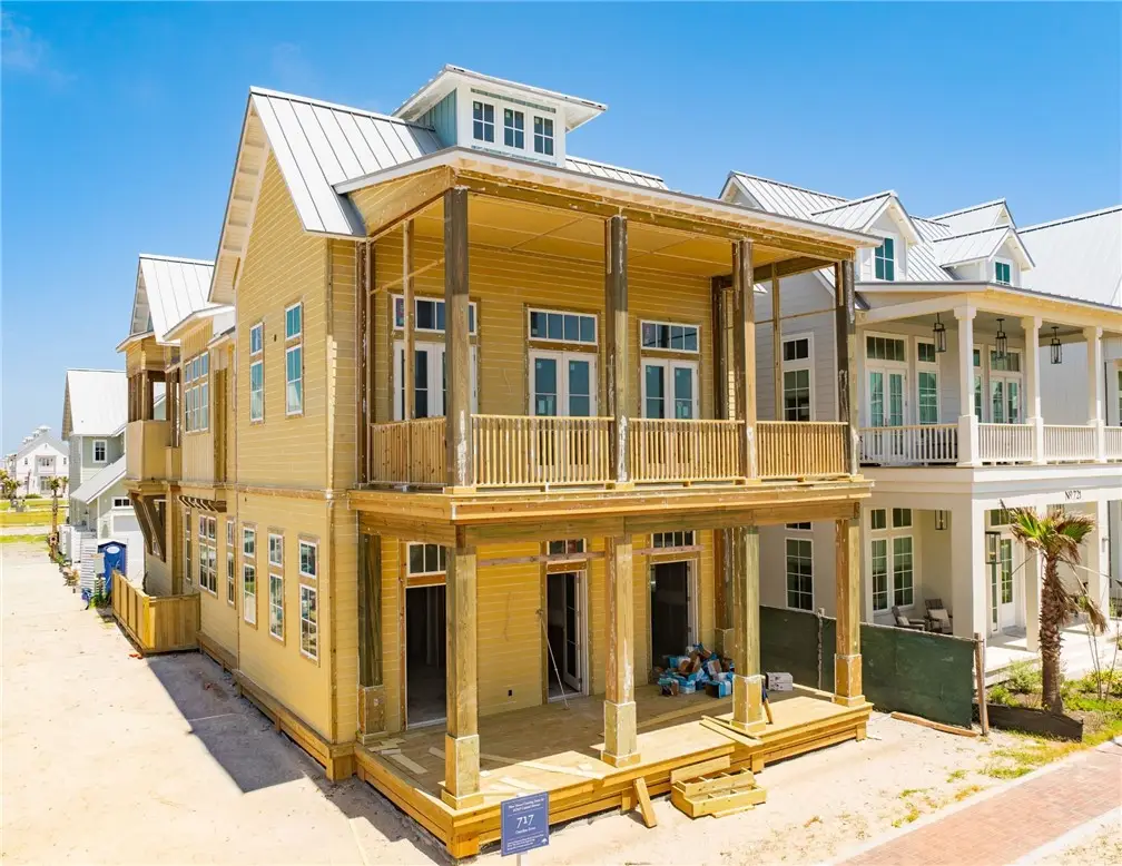717 Coastline Drive, Port Aransas, TX 78373 - #1