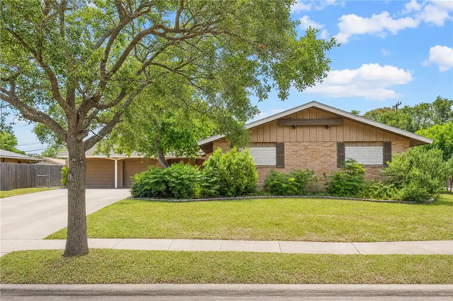 445 Pennington Drive, Corpus Christi, TX 78412 - #2
